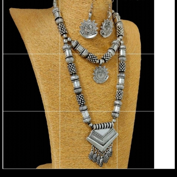 Necklace with earrings oxidised silver jewellery - Picture 1 of 3